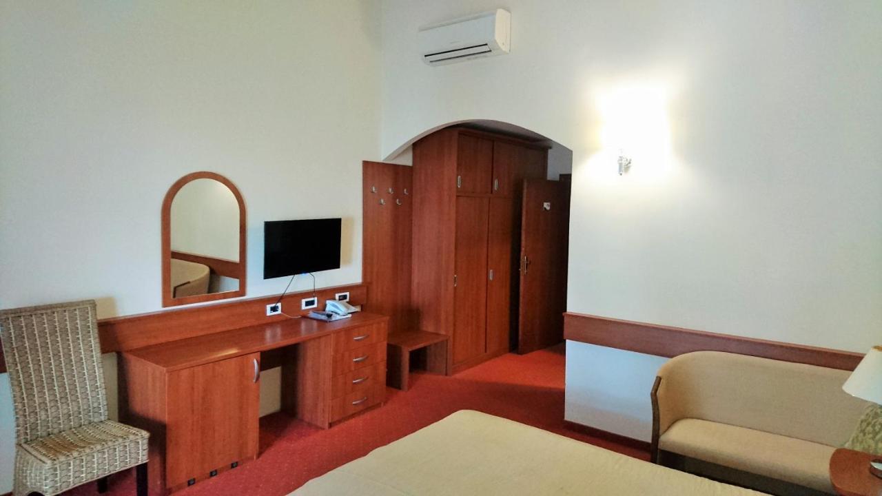 Hotel Selce Εξωτερικό φωτογραφία