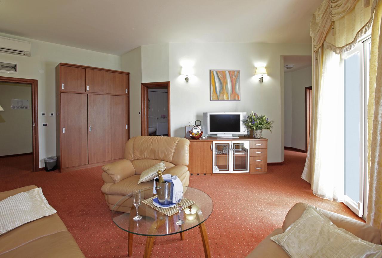 Hotel Selce Εξωτερικό φωτογραφία