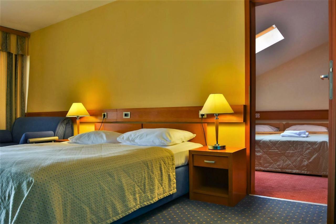 Hotel Selce Εξωτερικό φωτογραφία