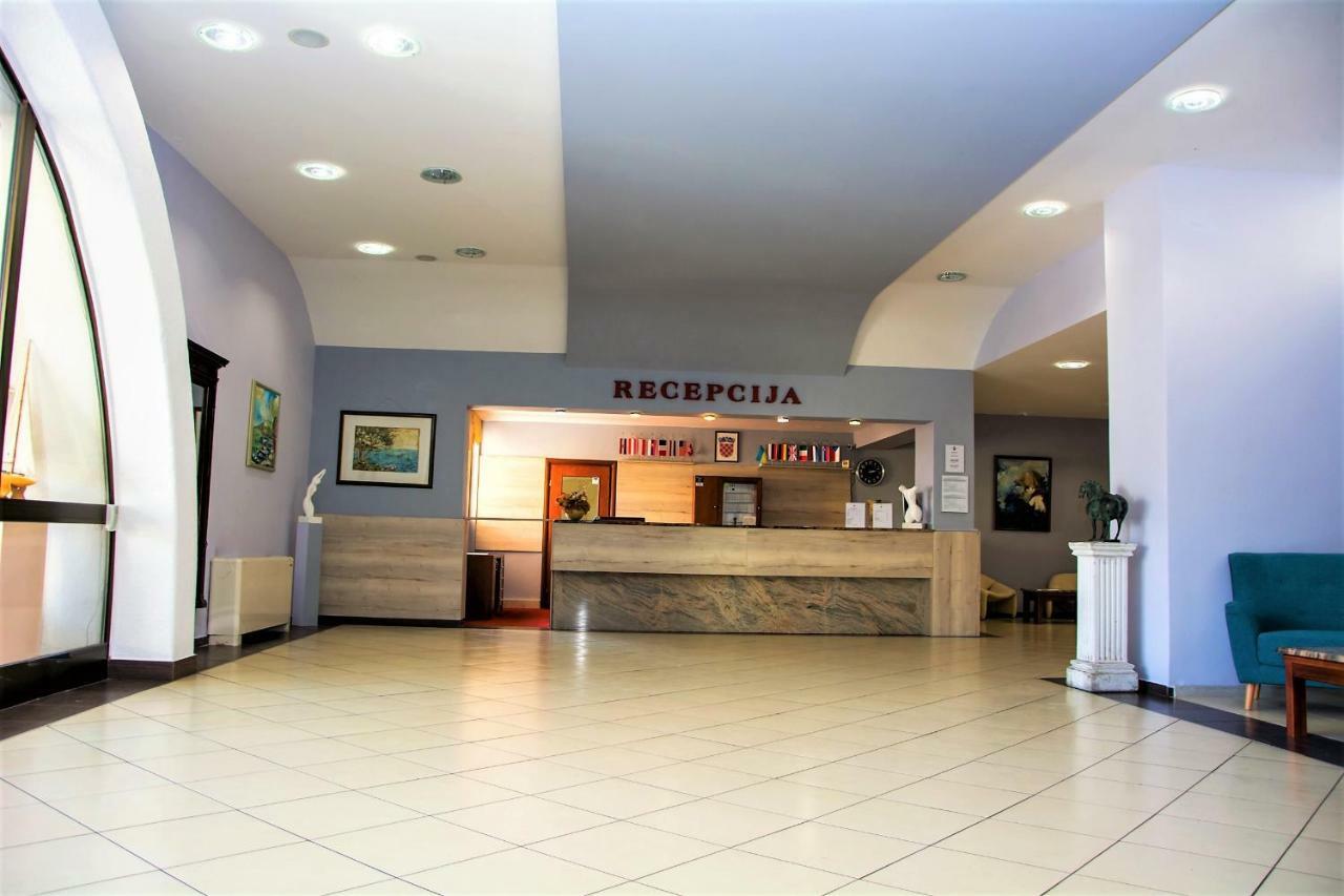 Hotel Selce Εξωτερικό φωτογραφία