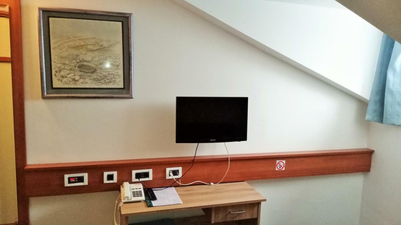Hotel Selce Εξωτερικό φωτογραφία